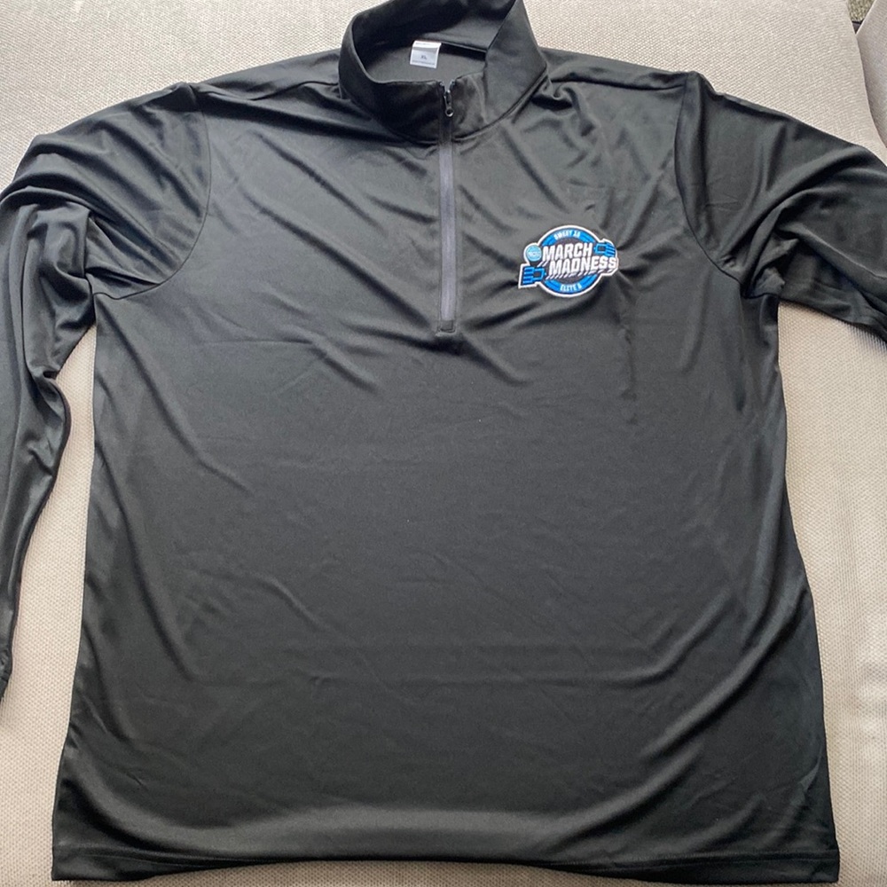 Men’s quarter zip long sleeve